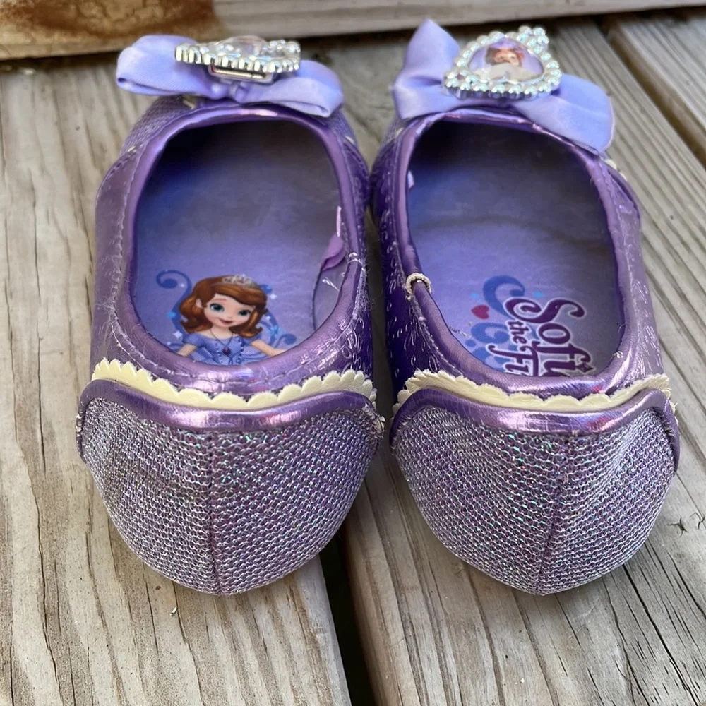 Disney- Sophia the First Dress Up Shoes Size 7/8
